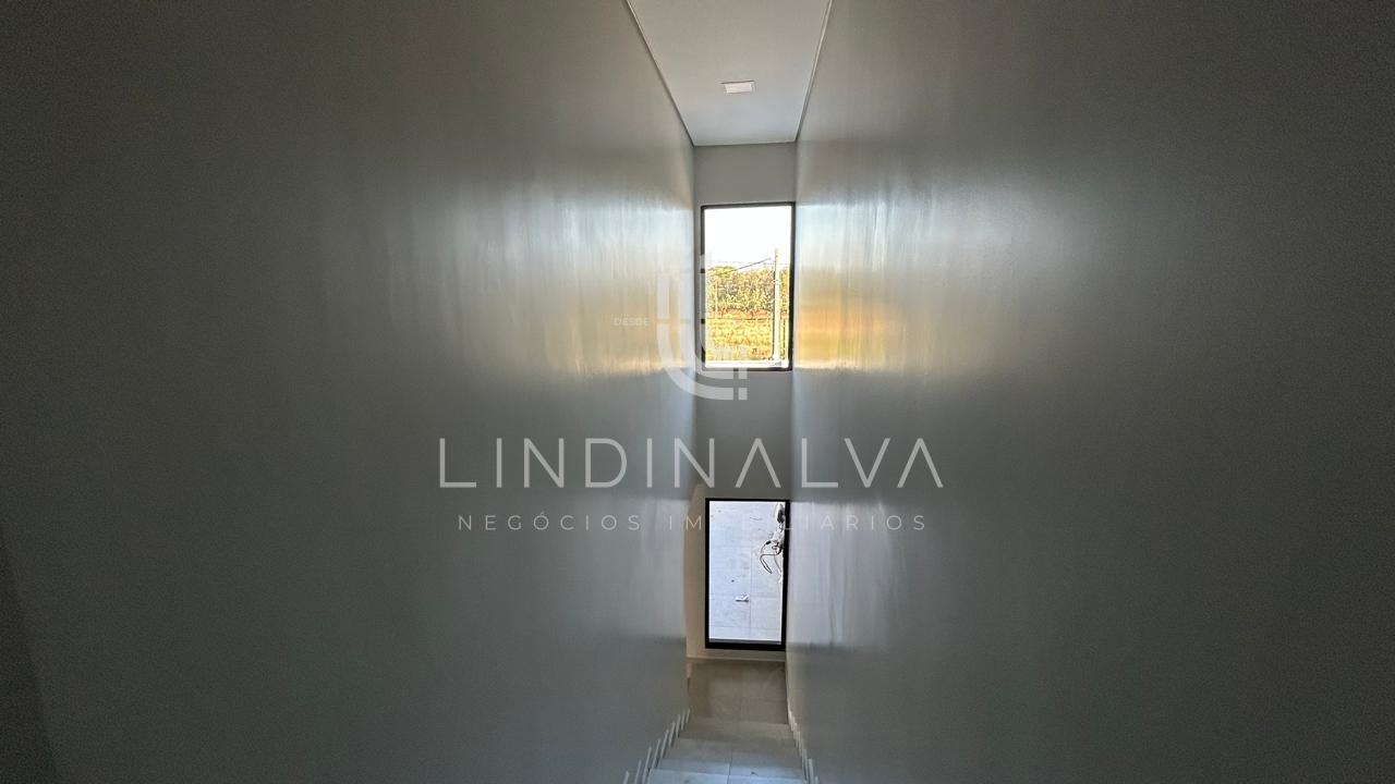 Sobrado à venda no Pioneiros, 1 suíte com closet e 2 quartos | Próx. ao Colégio COC Semeador