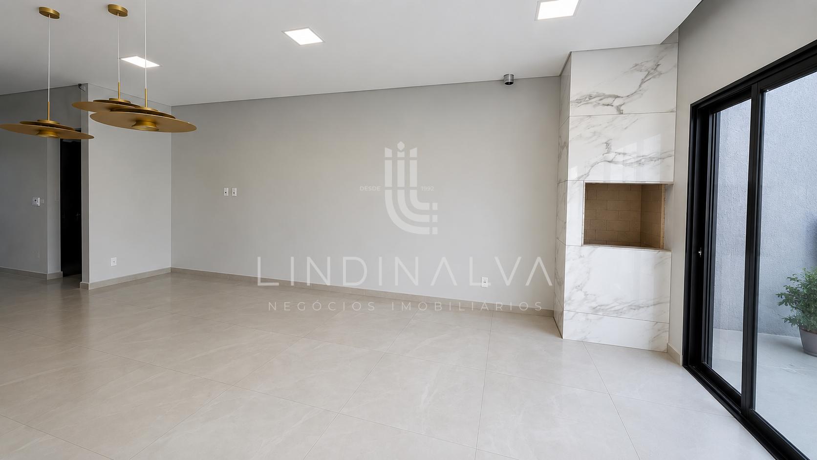 Sobrado à venda no Pioneiros, 1 suíte com closet e 2 quartos | Próx. ao Colégio COC Semeador