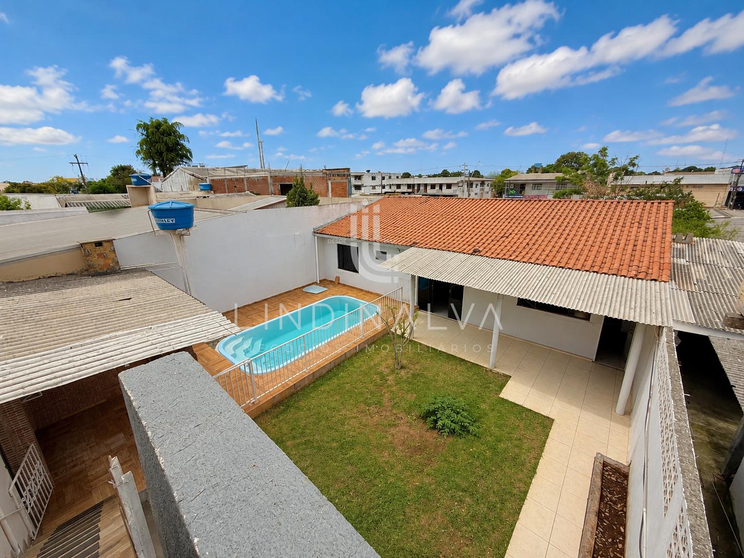 Apartamento com sala comercial e casa nos fundos à venda no Porto Meira/Foz