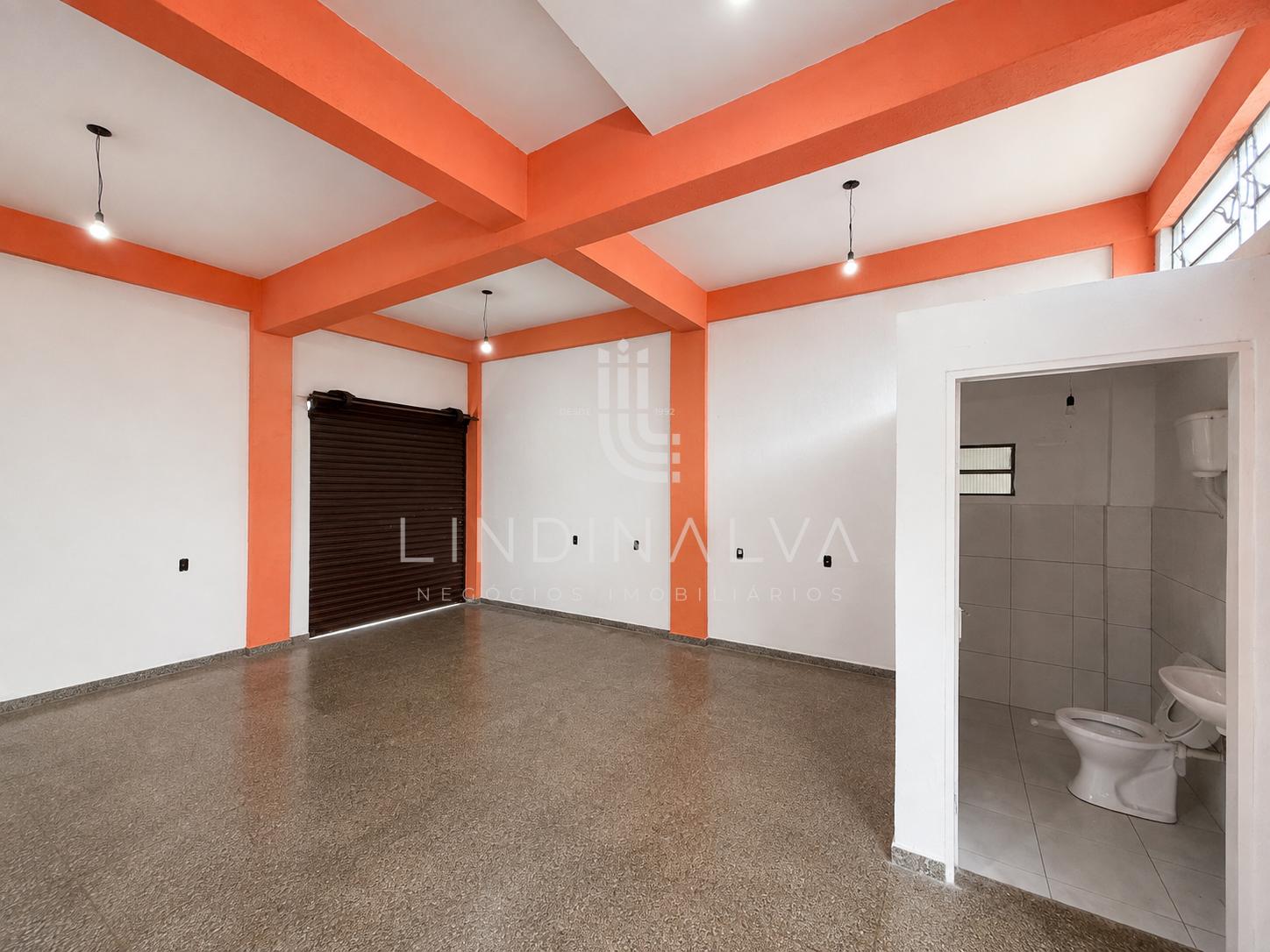 Apartamento com sala comercial e casa nos fundos à venda no Porto Meira/Foz