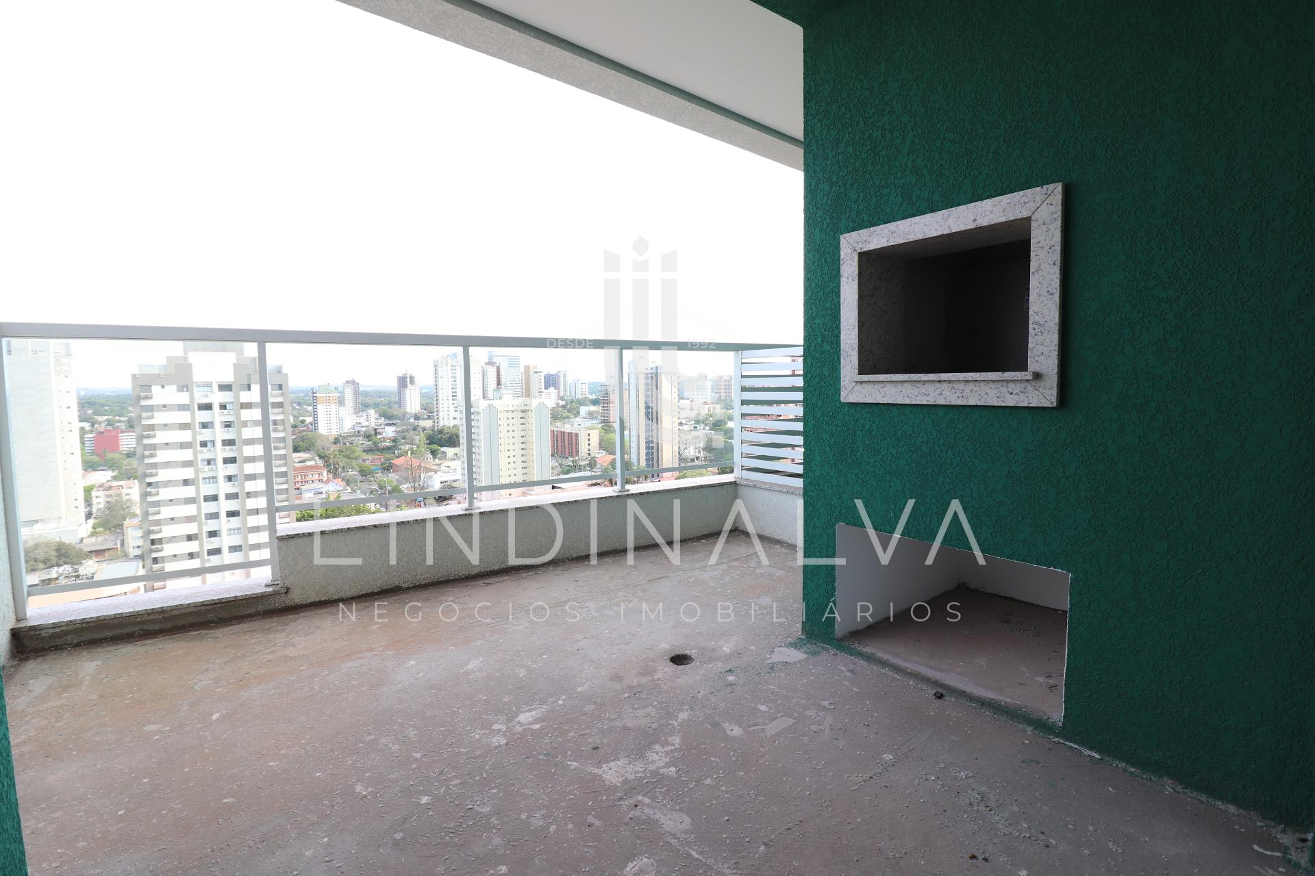 Apto. no Edif. Esmeralda I Aceita apto até 1/3 do valor em Floripa - no Centro/Foz