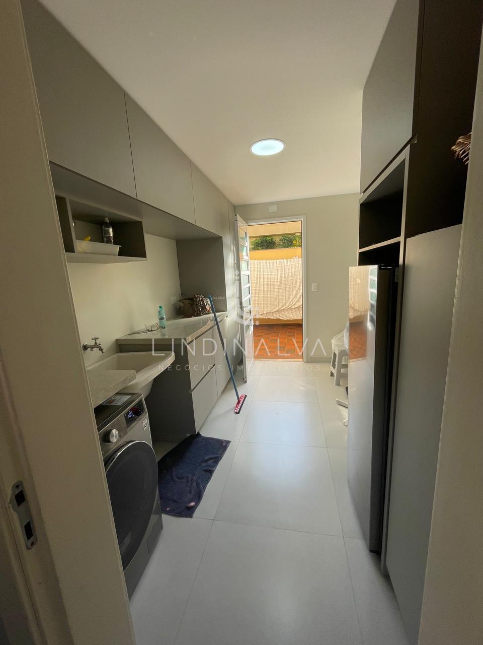 Sobrado à venda no Cond. Toronto I Com área constr. de 207,97m² no Jard. América