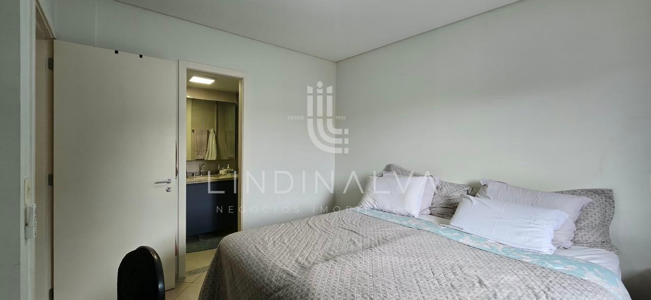 Sobrado à venda no Cond. Toronto I Com área constr. de 207,97m² no Jard. América