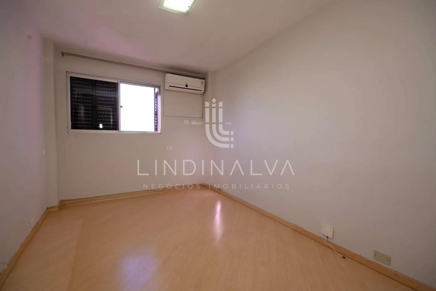 Apartamento amplo à venda no Edifício San Ignácio em Foz do Iguaçu