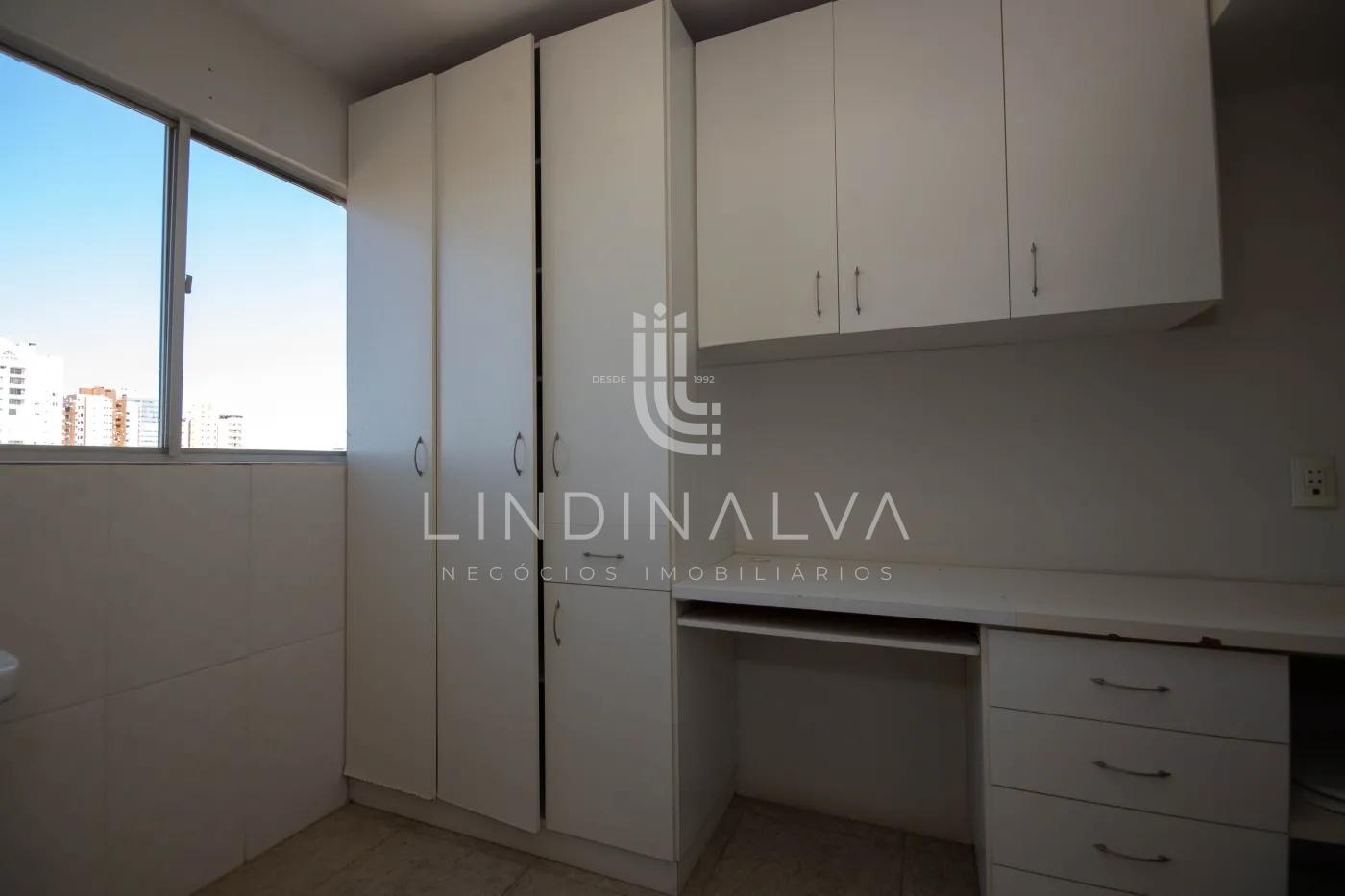 Apartamento amplo à venda no Edifício San Ignácio em Foz do Iguaçu