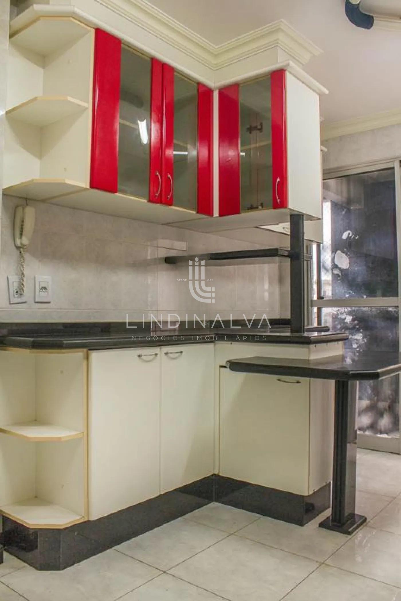Apartamento amplo à venda no Edifício San Ignácio em Foz do Iguaçu