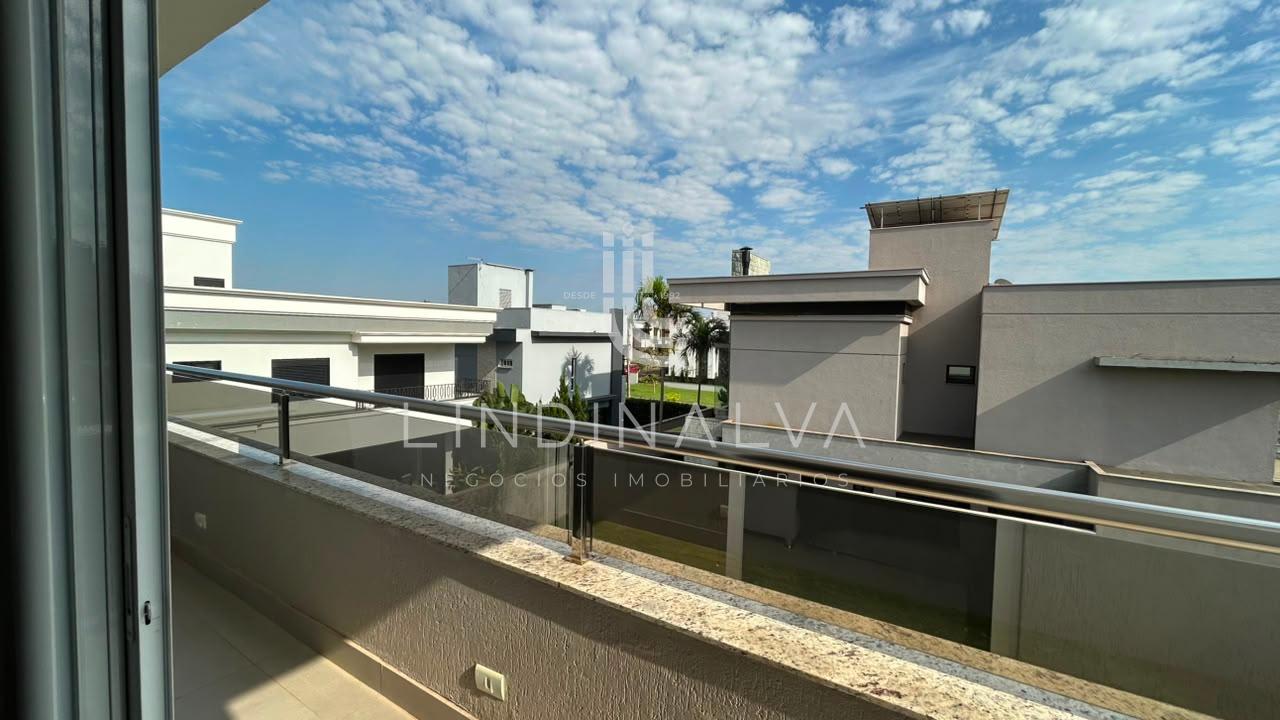 Sobrado mobiliado à venda no Cond. Terras Alpha 2 - Com 4 suítes  piscina