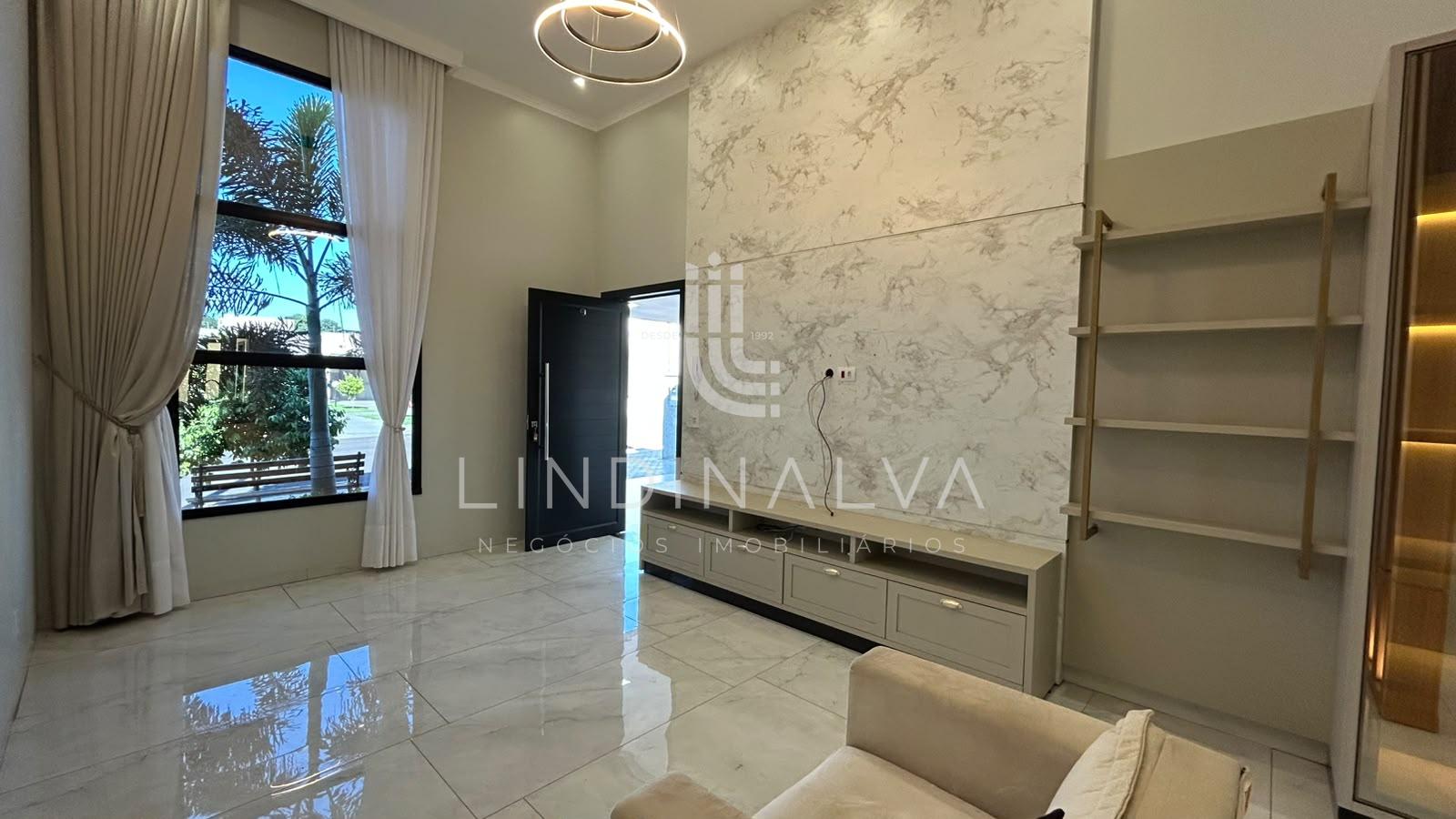 Casa de alto padrão, com suíte, 2 quartos e área goumet - Cond. Vila Margarezi, no Jardim Lancaster