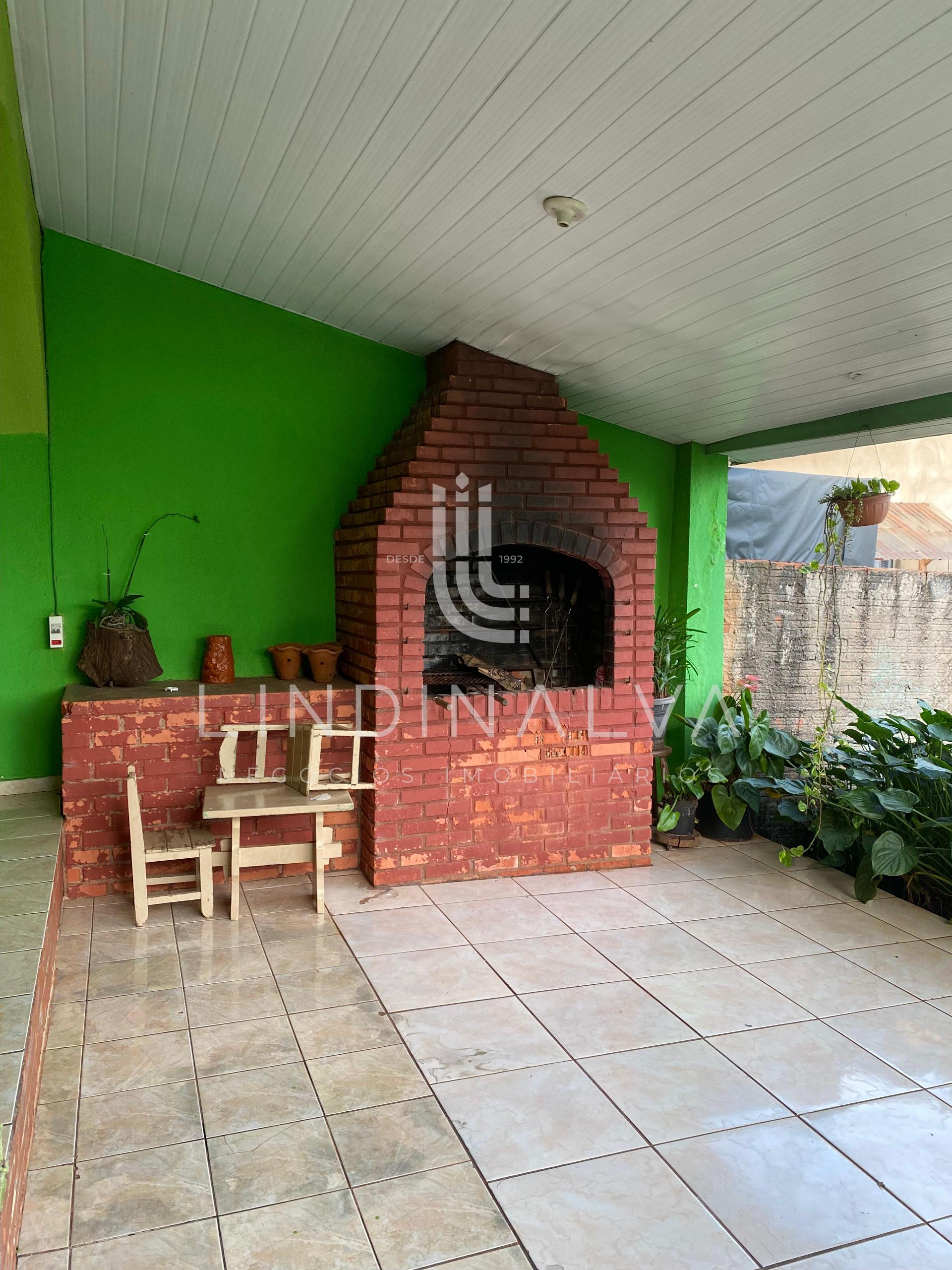 Casa ampla à venda no Parque Ouro Verde  Terreno de 421,00m2