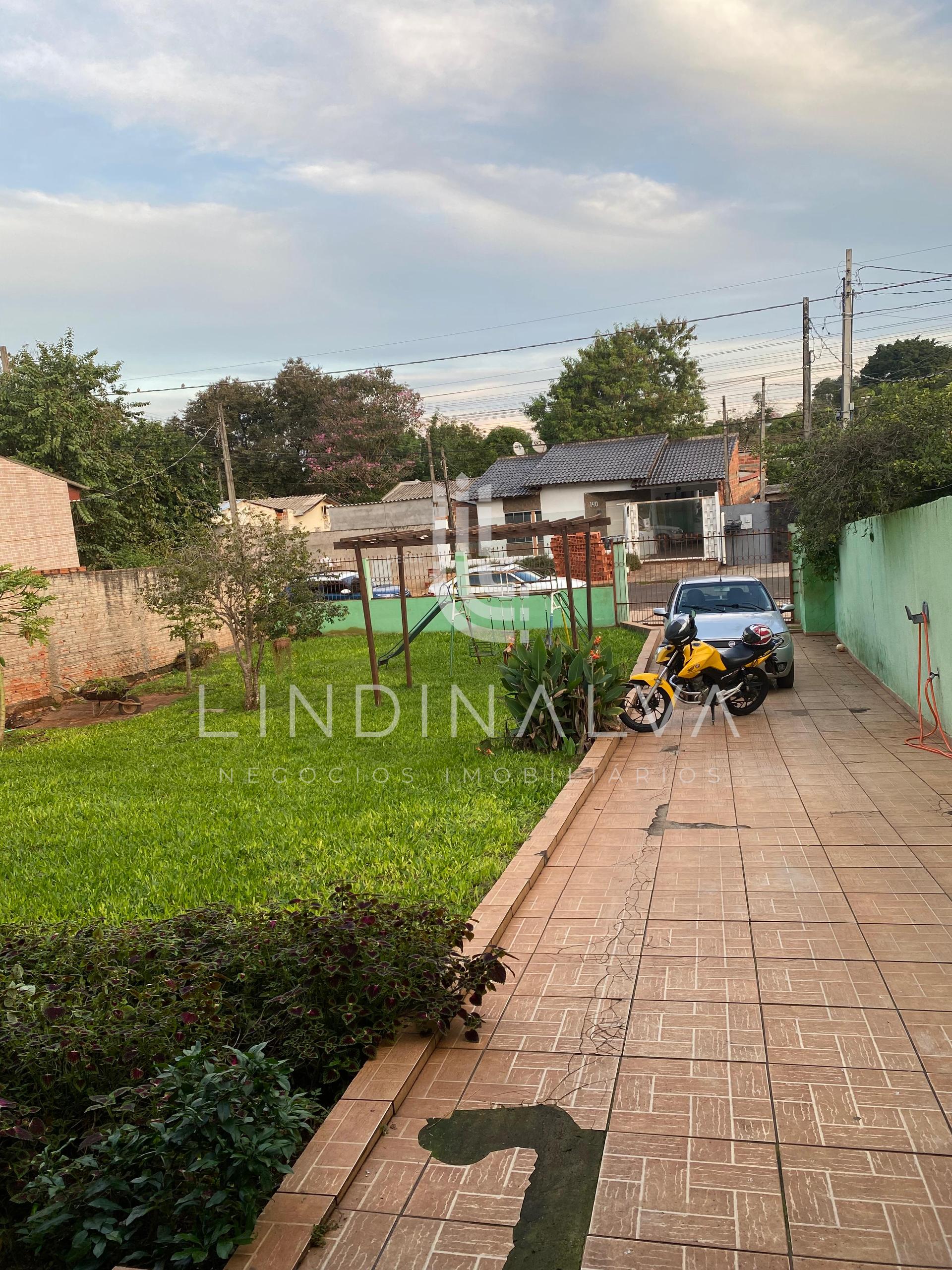 Casa ampla à venda no Parque Ouro Verde  Terreno de 421,00m2