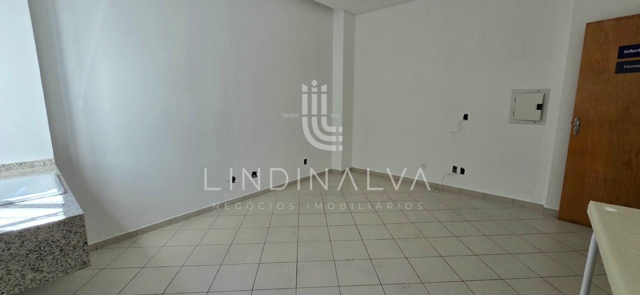 Aluga área Comercial com 369 m² na Rua Mem de Sá - Jd. Festugatto - Foz