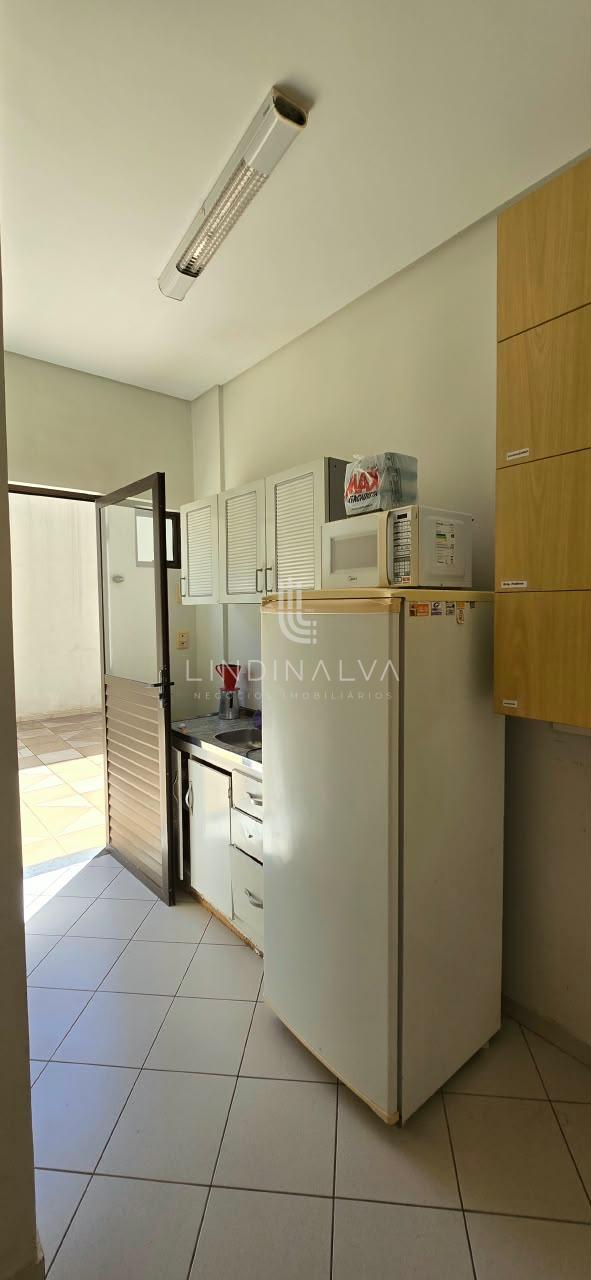Aluga área Comercial com 369 m² na Rua Mem de Sá - Jd. Festugatto - Foz