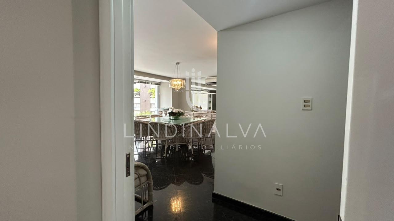 Sobrado à venda na Av. Pedro Basso I Com 573,00m2 de terreno, Jd. Polo Centro