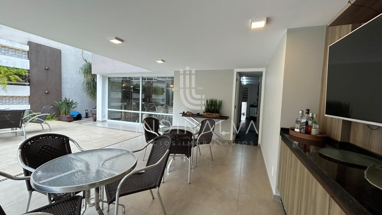 Sobrado à venda na Av. Pedro Basso I Com 573,00m2 de terreno, Jd. Polo Centro