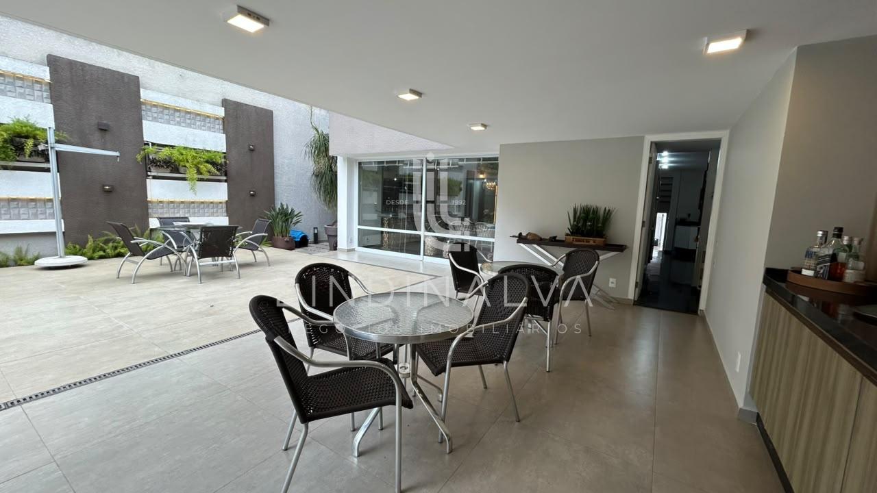 Sobrado à venda na Av. Pedro Basso I Com 573,00m2 de terreno, Jd. Polo Centro
