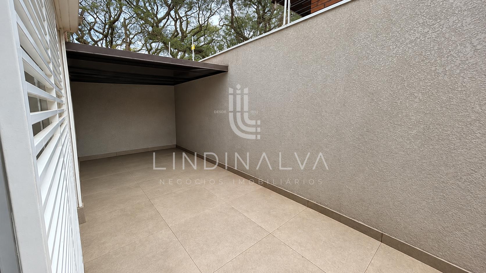 Sobrado à venda na Av. Pedro Basso I Com 573,00m2 de terreno, Jd. Polo Centro