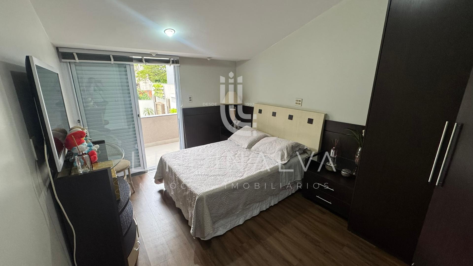 Sobrado à venda na Av. Pedro Basso I Com 573,00m2 de terreno, Jd. Polo Centro