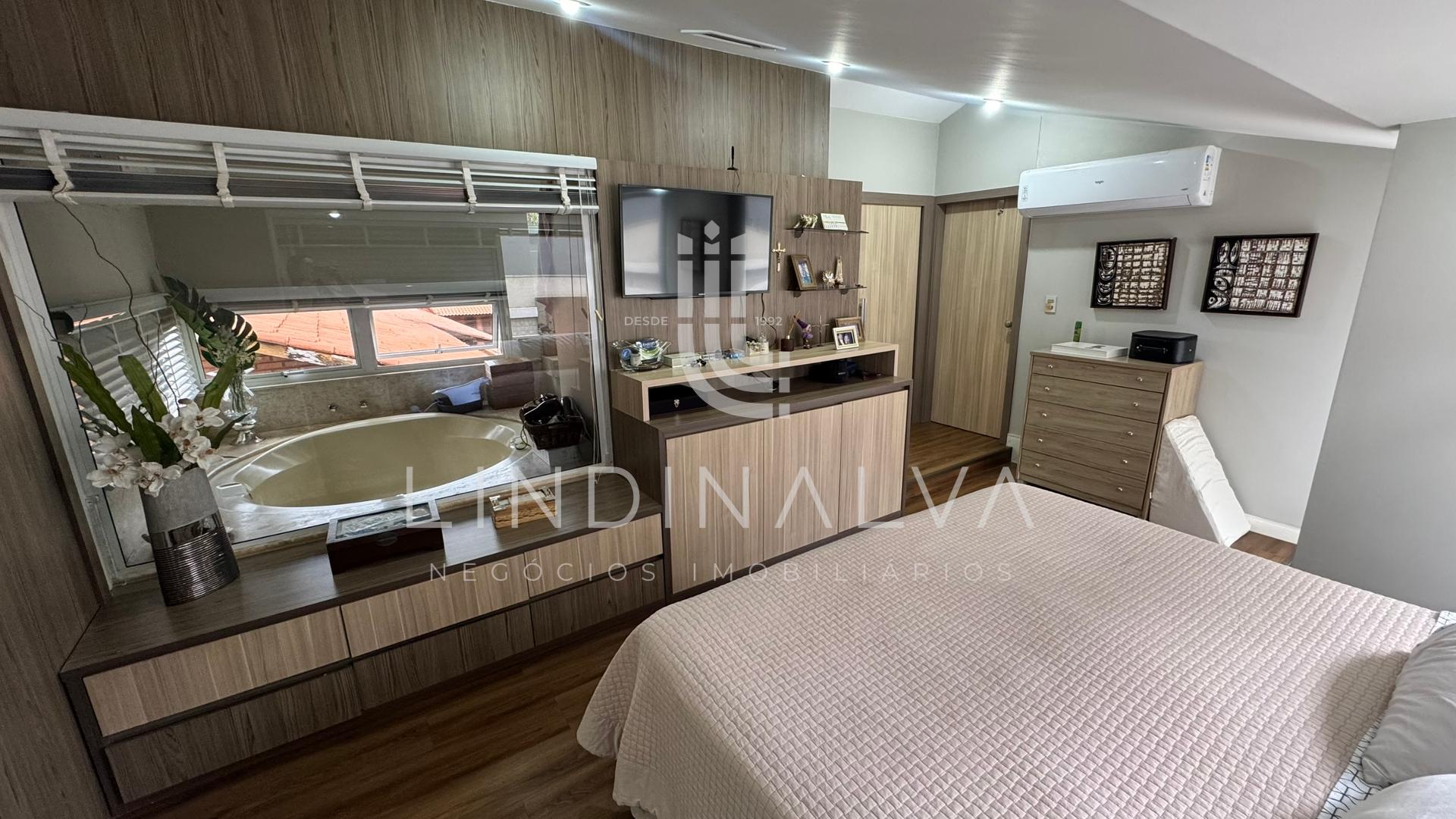 Sobrado à venda na Av. Pedro Basso I Com 573,00m2 de terreno, Jd. Polo Centro