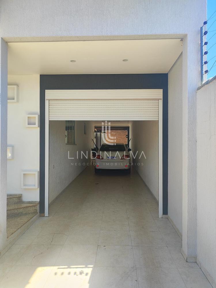 Casa à venda semi-mobiliada no Jardim Panorama I Com 4 quartos, sendo 1 suíte
