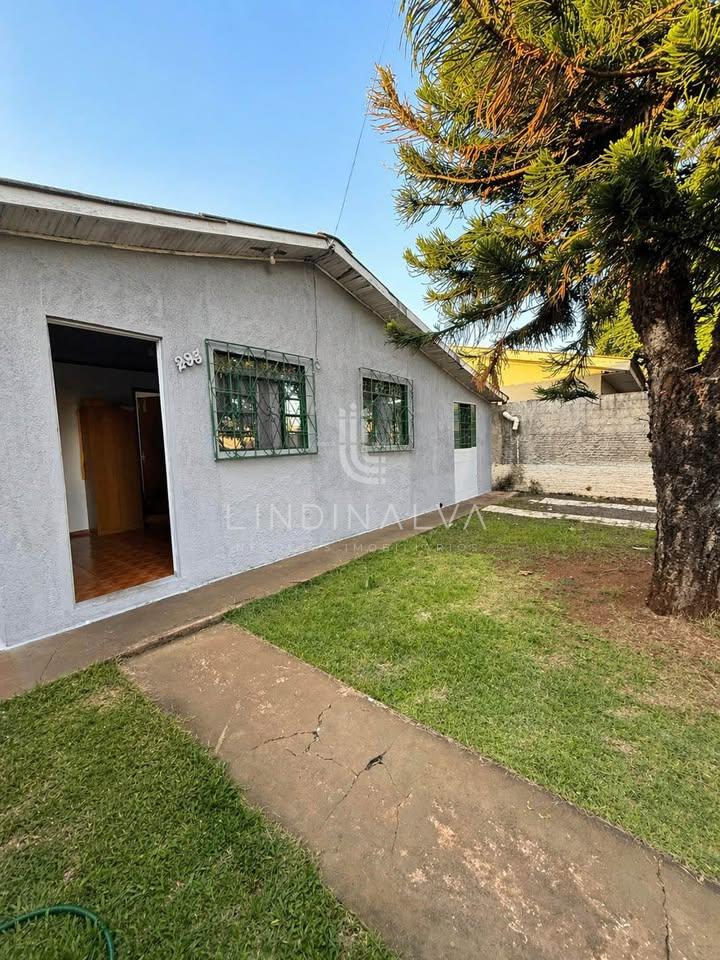 Terreno com Casa e Kitnet nos fundos à venda na Vila Adriana I Área do terreno de 300m2