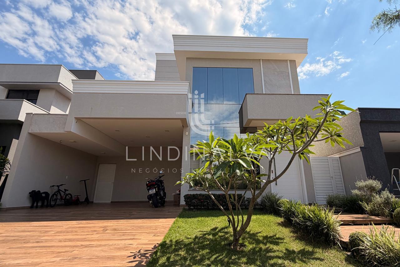 Sobrado semimobiliado 5 dorm. sendo 2 suítes, com piscina no Cond. Terras Alpha I