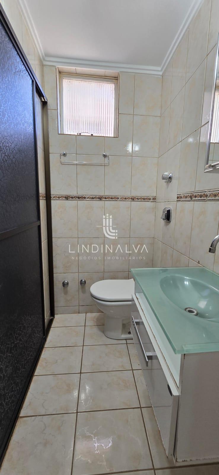 Edifício Luiz XV, com suíte, 2 quartos, no Centro de Foz do Iguaçu