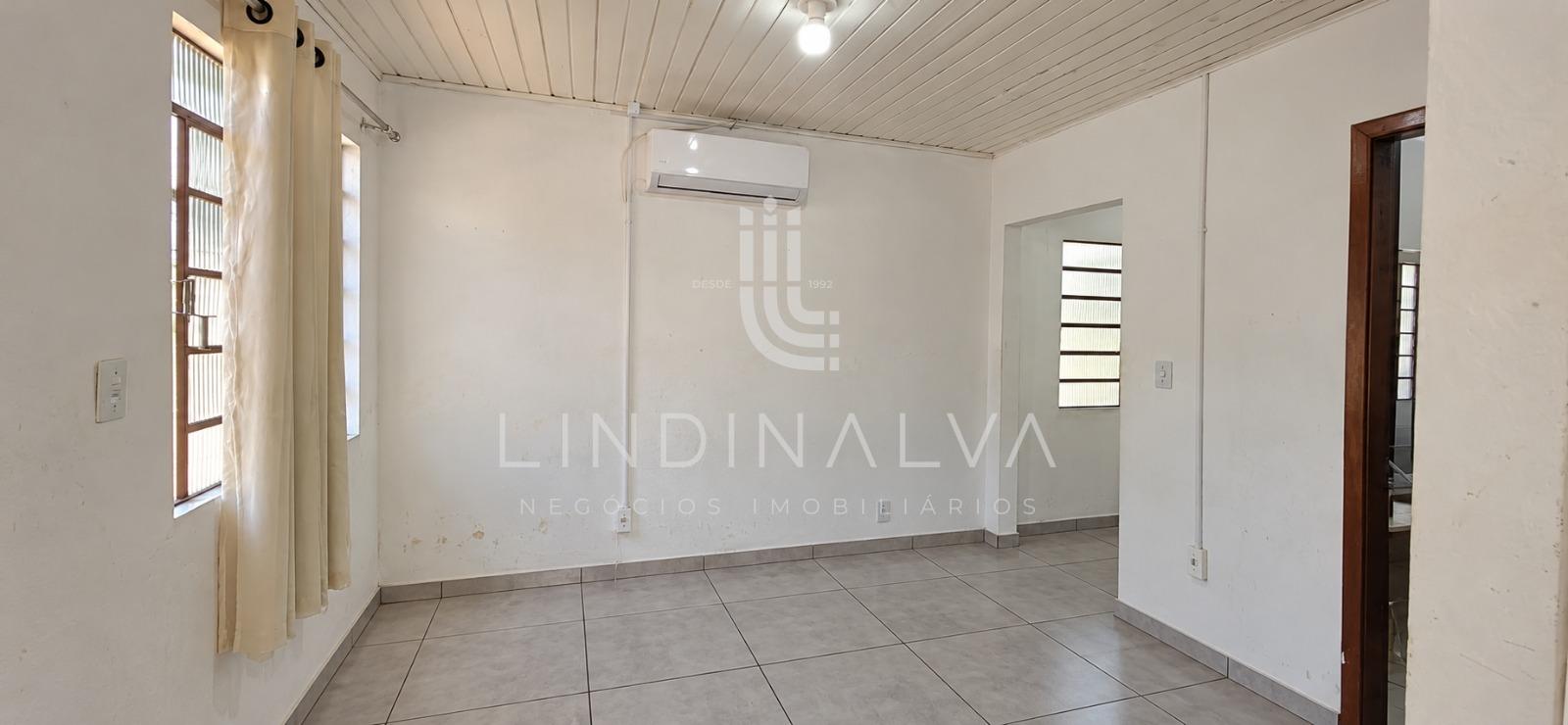 Casa à venda com 1 quarto e garagem no Jardim Belvedere II, Foz do Iguaçu