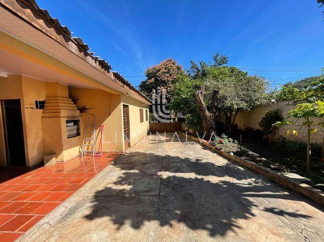 Casa com 3 dormitórios à venda no Parque Residencial Três Band...