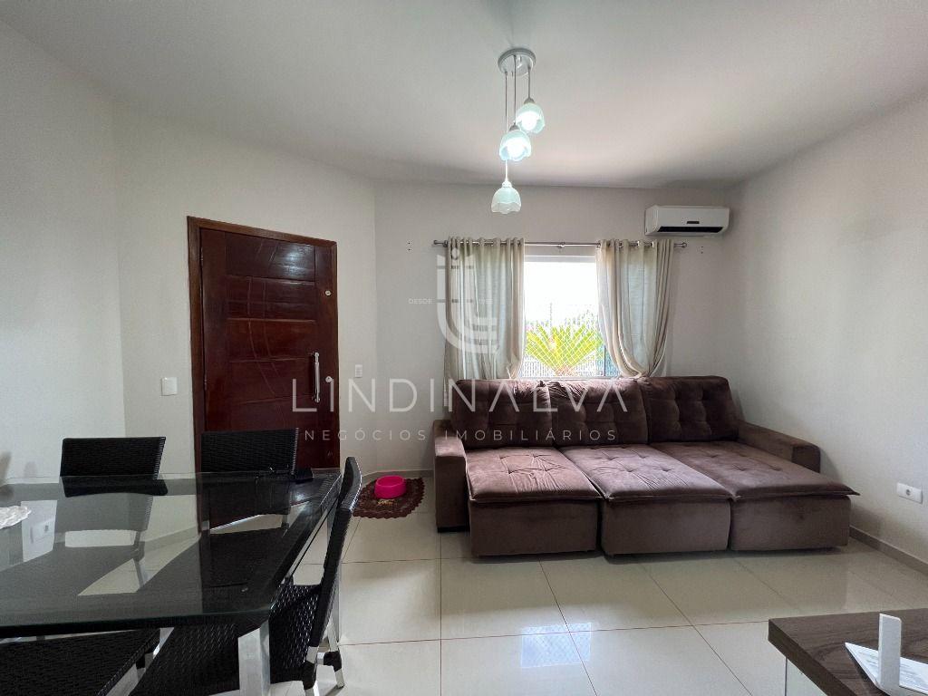 Casa no Jd. Ana Cristina, com suíte, 2 quartos e amplo quintal...
