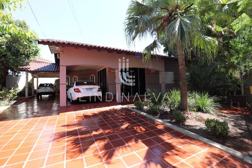 Casa a venda no Jardim Alice I - com ampla área de lazer 
