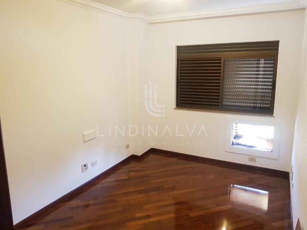 Apartamento no Edificio San Francisco, com 3 dormitórios para ...