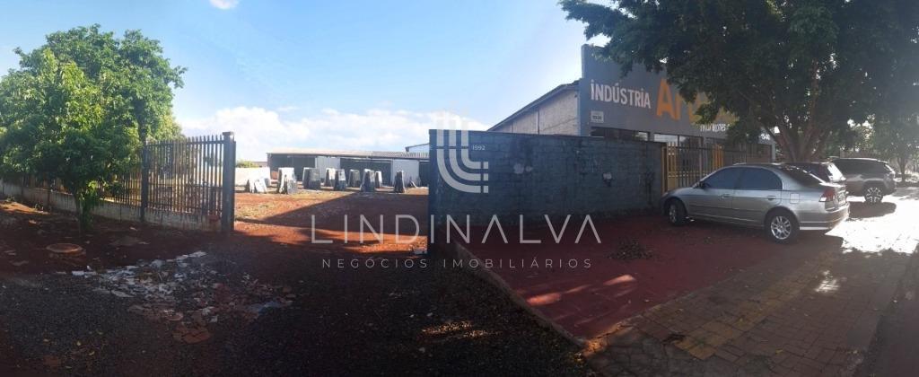 Barracão à venda com 1100 m2 próximo à Perimetral Leste no Par...