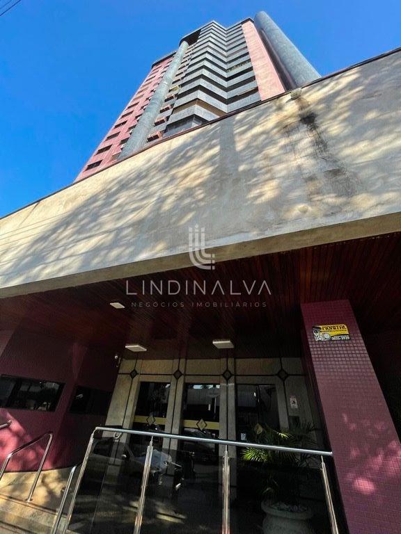Apartamento a venda no Ed. Fontane Blue, Centro de Foz do Iguaçu.