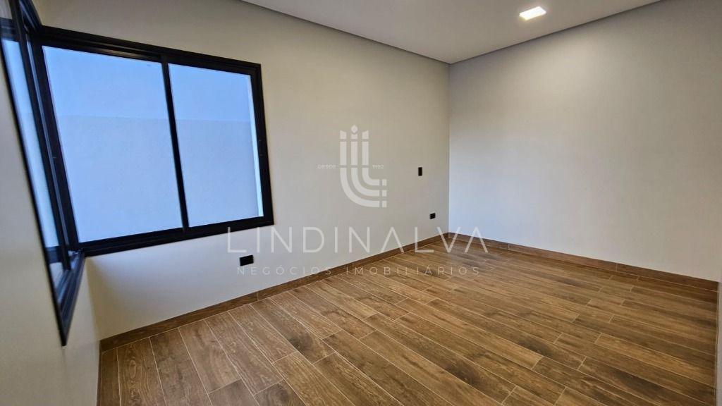 Casa recém construída no Condomínio Araras com 3 dormitórios, ...