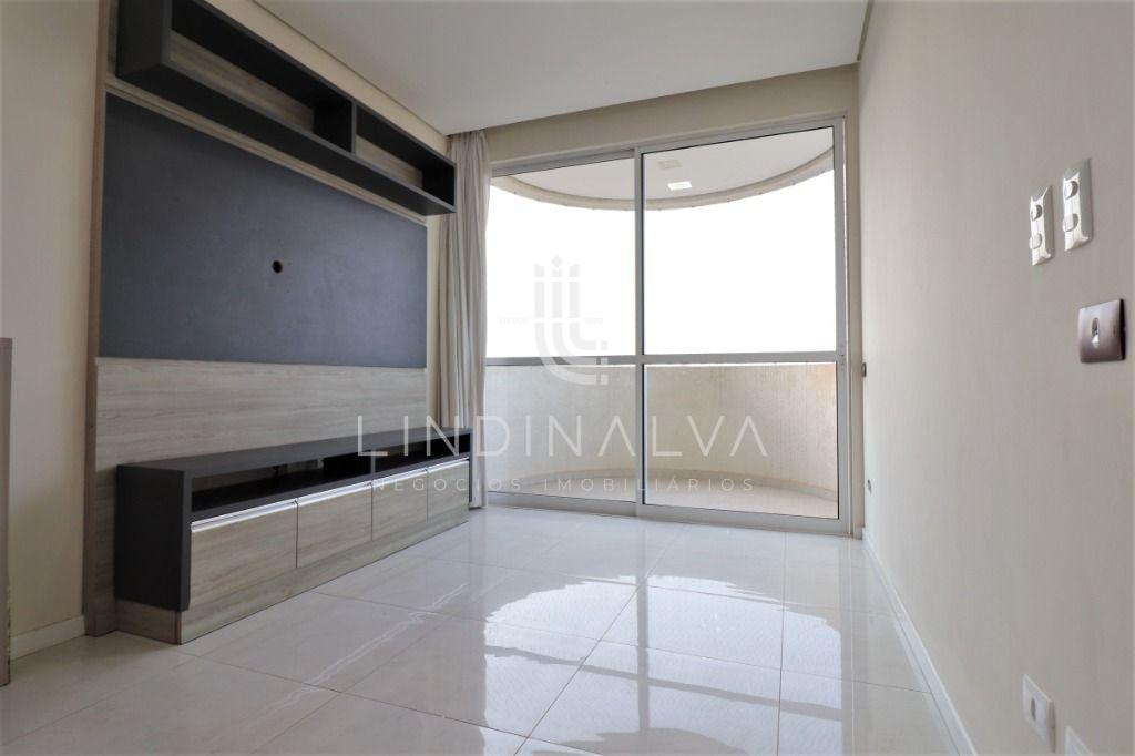 Apartamento semi-mobiliado no Edifício Provence, com suíte e 2...