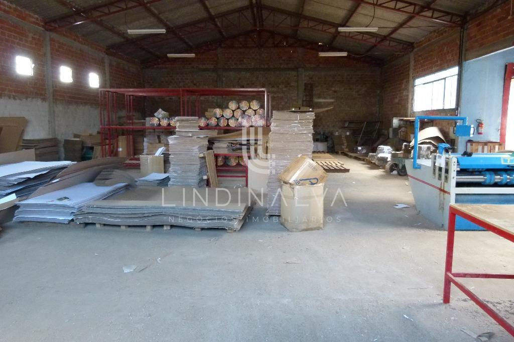 Depósito-Galpão-Armazém à venda com 3 quartos, 1200m² - Foto 10
