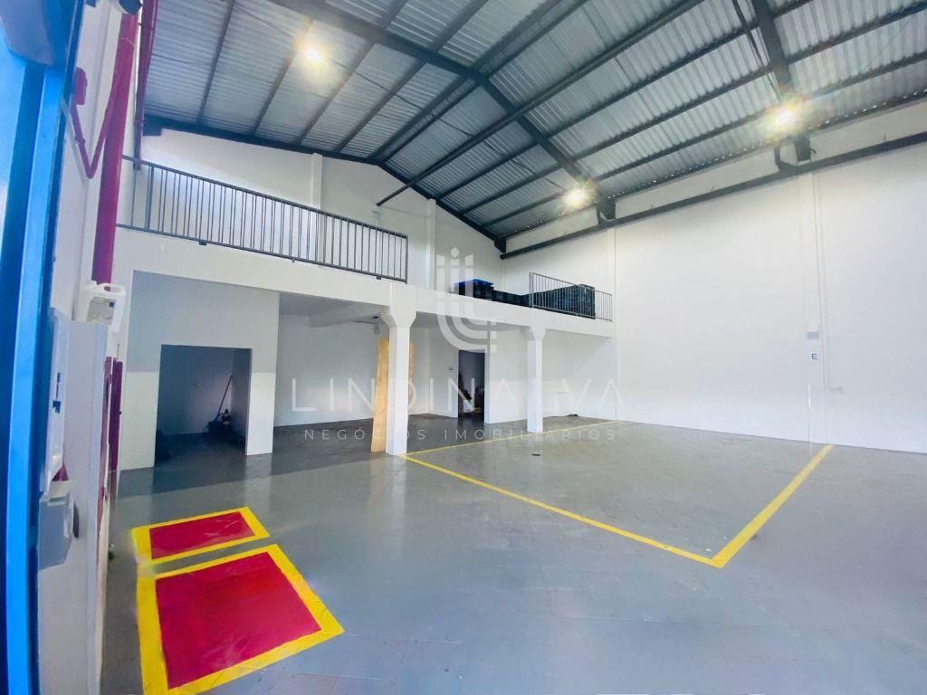 Barracão para locação,325.00 m , Jardim Nacional, FOZ DO IGUACU - PR