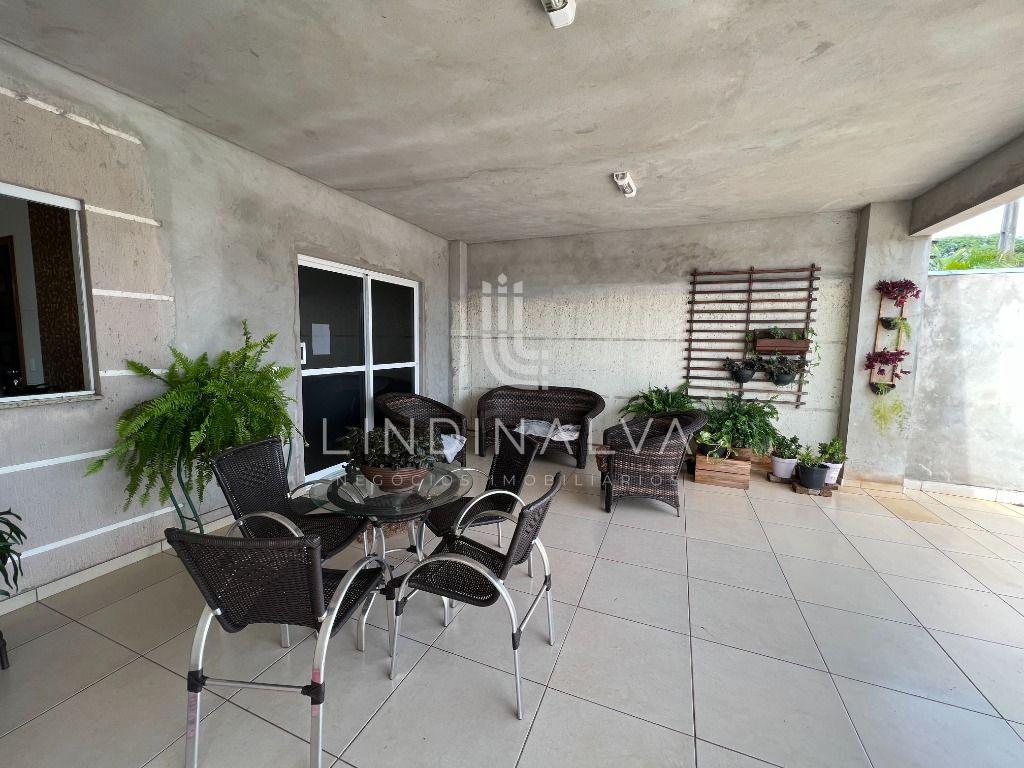Casa no Jd. Ana Cristina, com suíte, 2 quartos e amplo quintal...