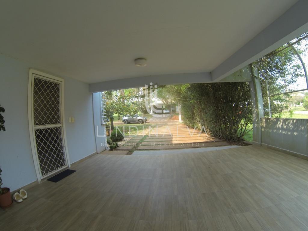 Casa com 181,00 m   de área construída  - Cond. Fechado Campo ...