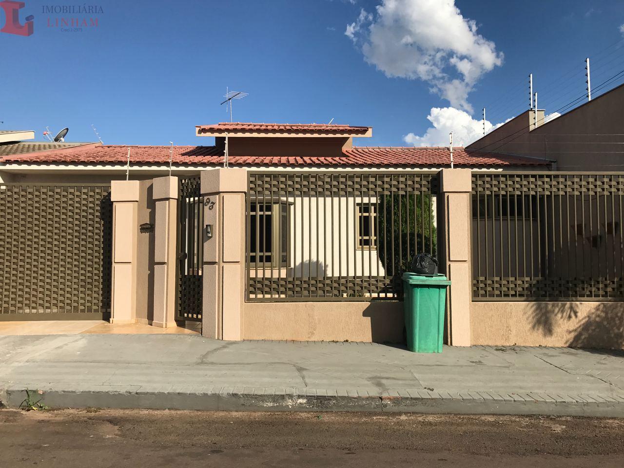 OPORTUNIDAE - EXCELENTE CASA A VENDA NO JARDIM MORUMBI-