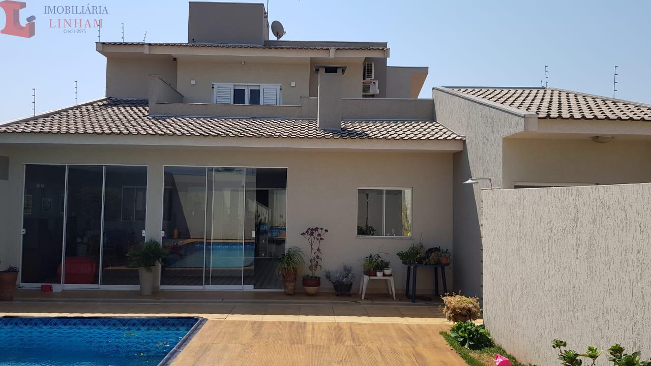 LINDA CASA COM PISCINA NO JARDIM VALE DAS PEROBAS 01  ÁREA DO ...
