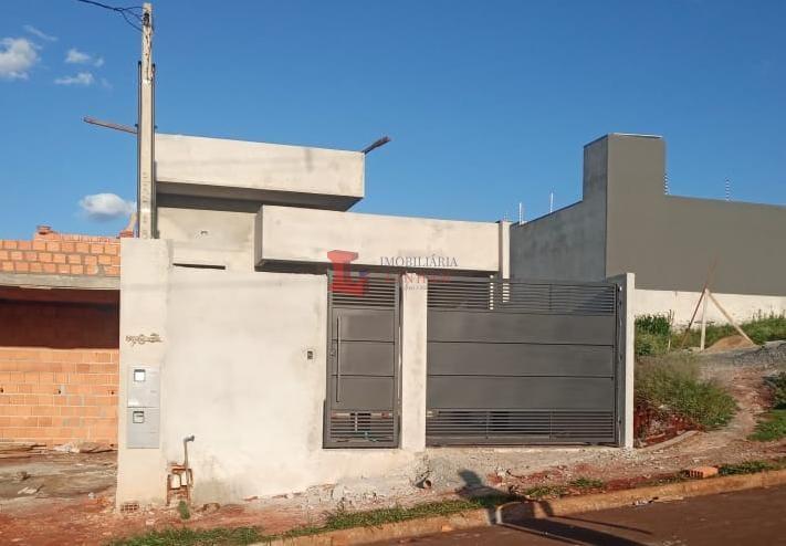 CASA GEMINADA EM FASE DE ACABAMENTO À VENDA NO JARDIM CASA BRANCA