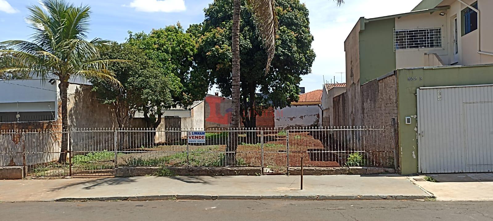 TERRENO COMERCIAL OU RESIDENCIAL NA RUA PAVÃO COM 525 m2
