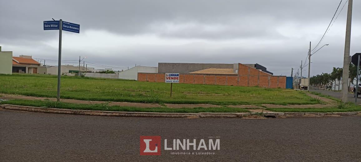 TERRENO COMERCIAL DE ESQUINA À VENDA NO JARDIM PARANÁ COM 546 m2