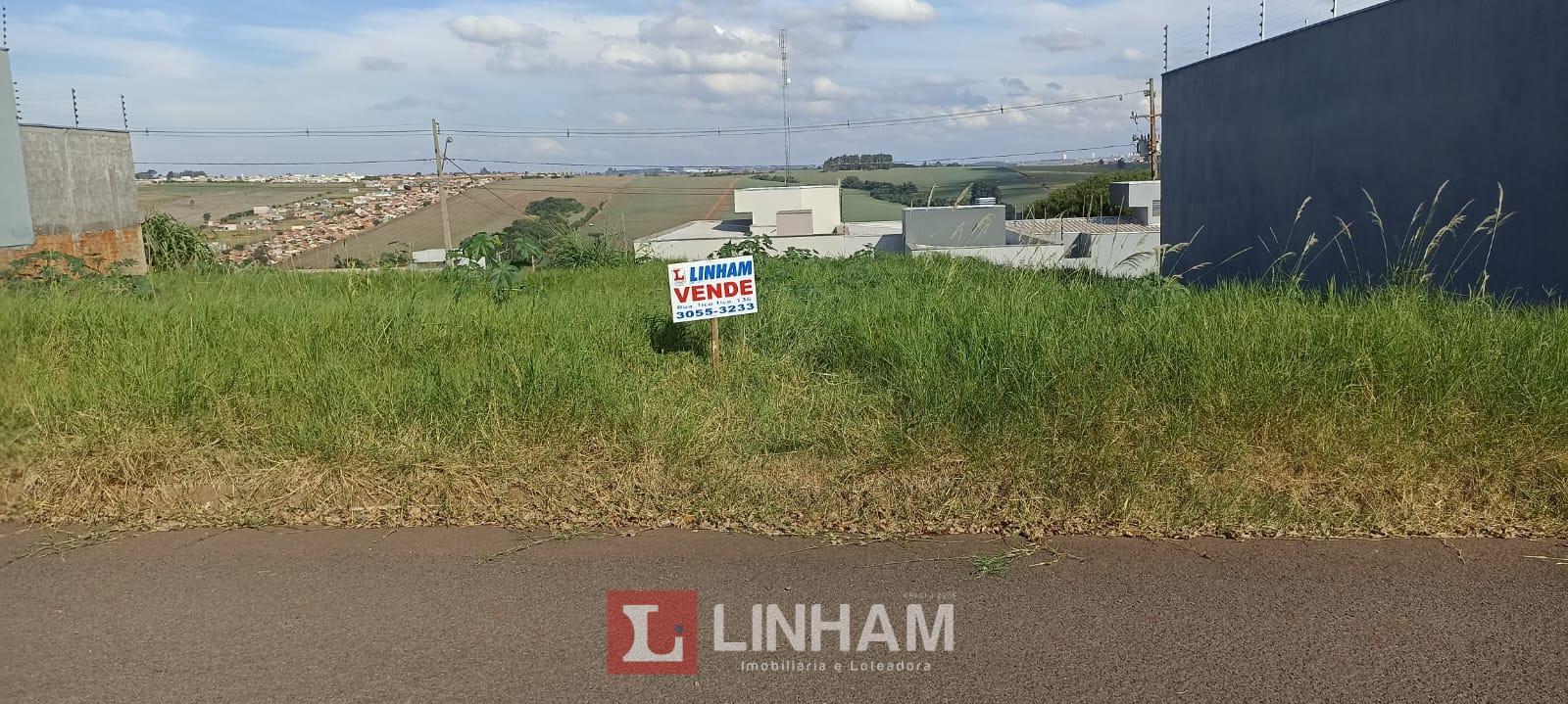 TERRENO À VENDA NO JARDIM PARAÍSO NA PARTE ALTA COM 252 m2 A 1...