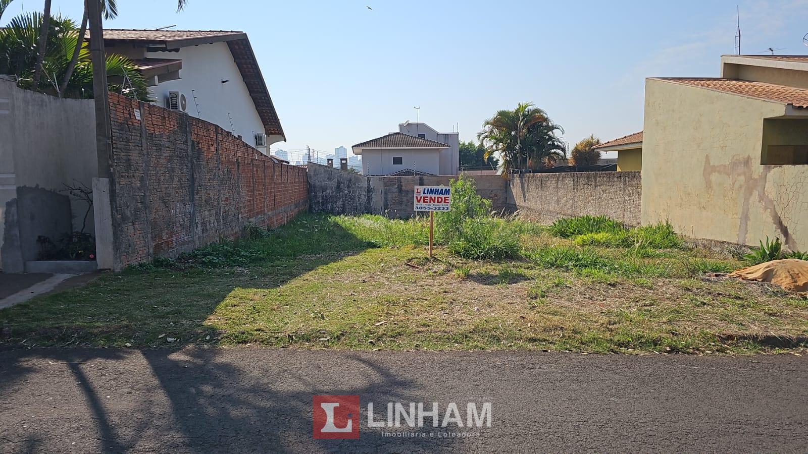 OPORTUNIDADE PARA CONSTRUIR NO JARDIM CENTAURO - TERRENO DE 30...