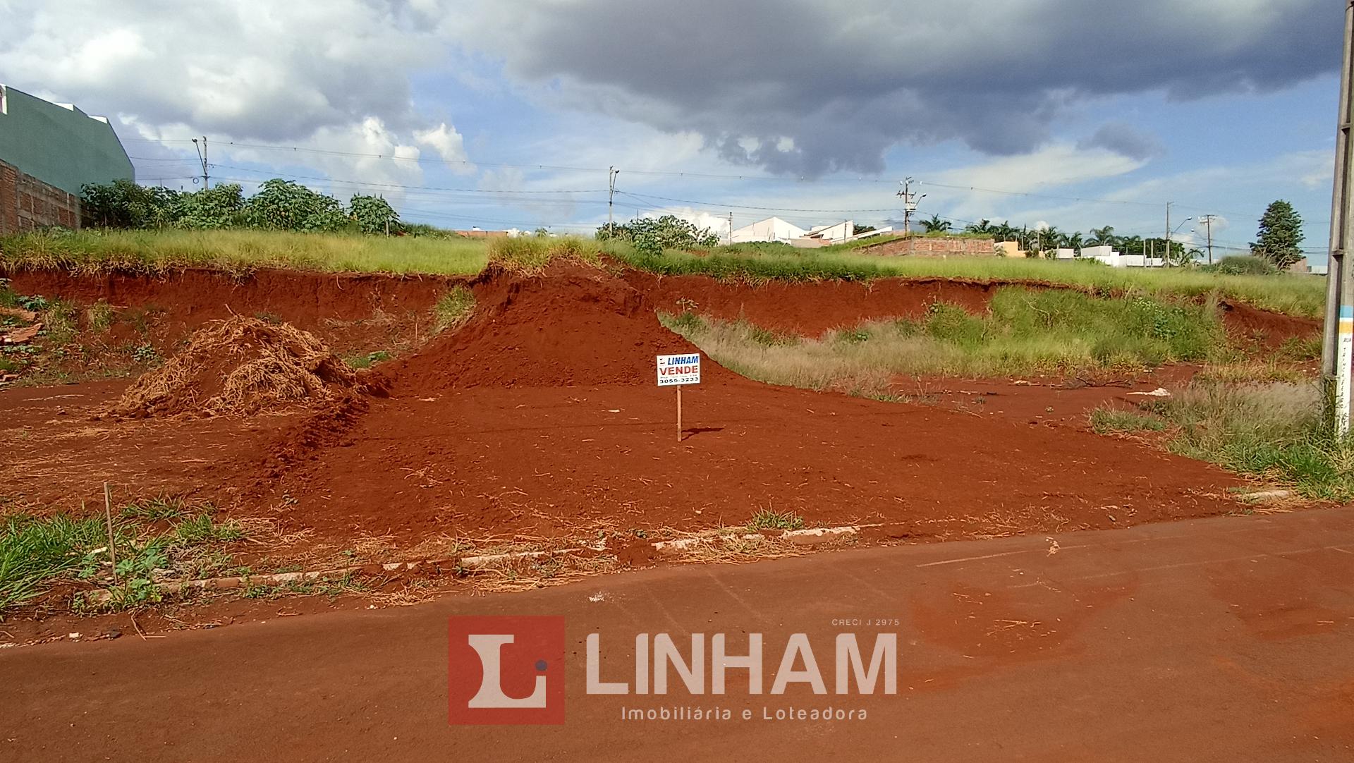 TERRENO À VENDA NO JARDIM INTERLAGOS 2 IDEAL PARA CASAS GEMINADAS