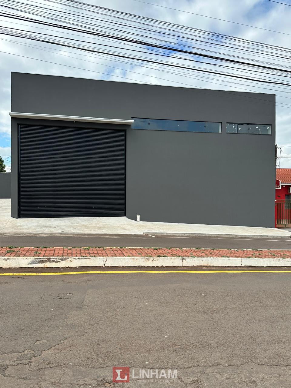 Barracão disponível para locação na Vila Araponguinha em Arapo...