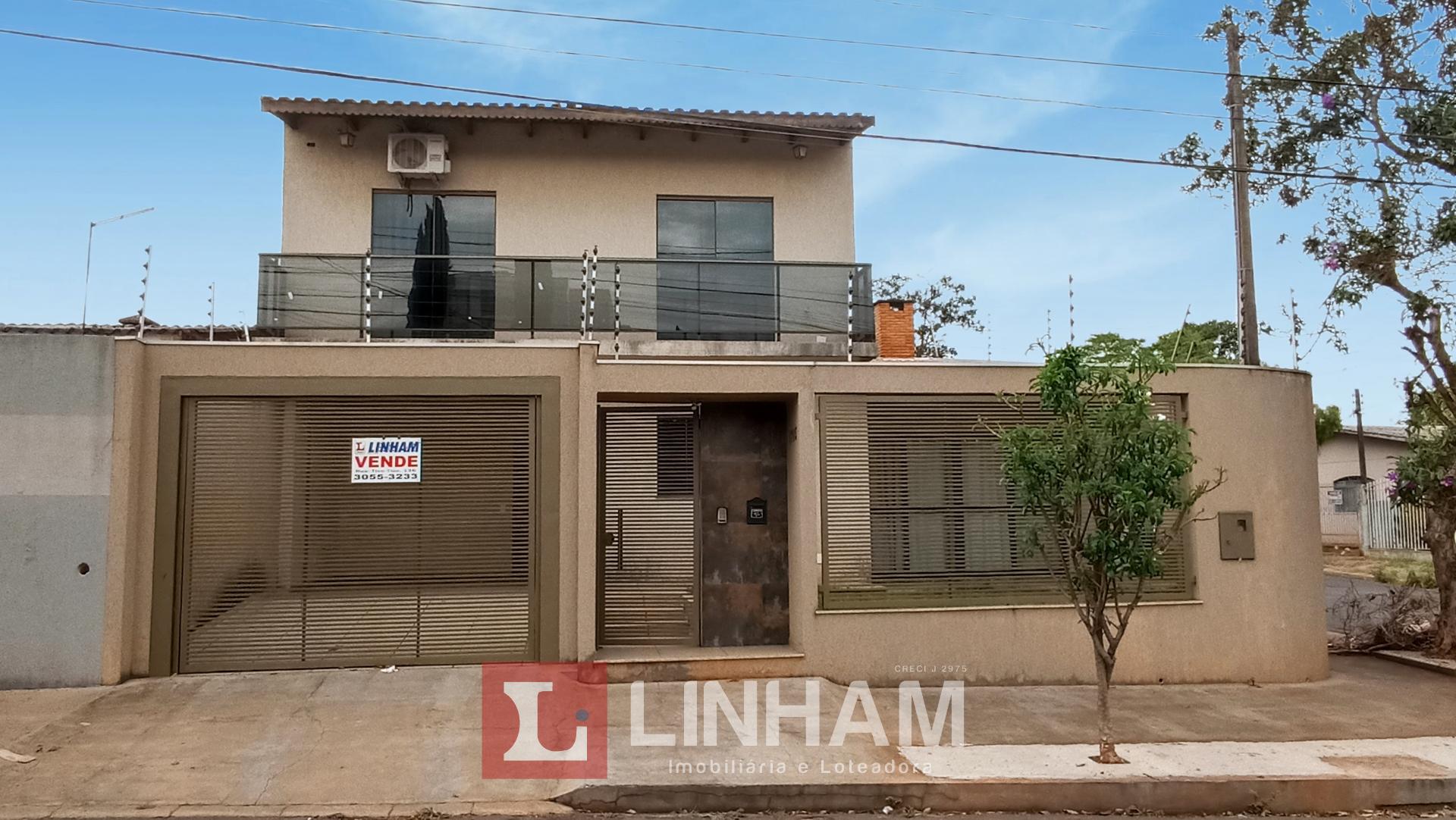 SOBRADO COM 3 QUARTOS À VENDA NA REGIÃO CENTRAL - PRÓXIMO AO C...