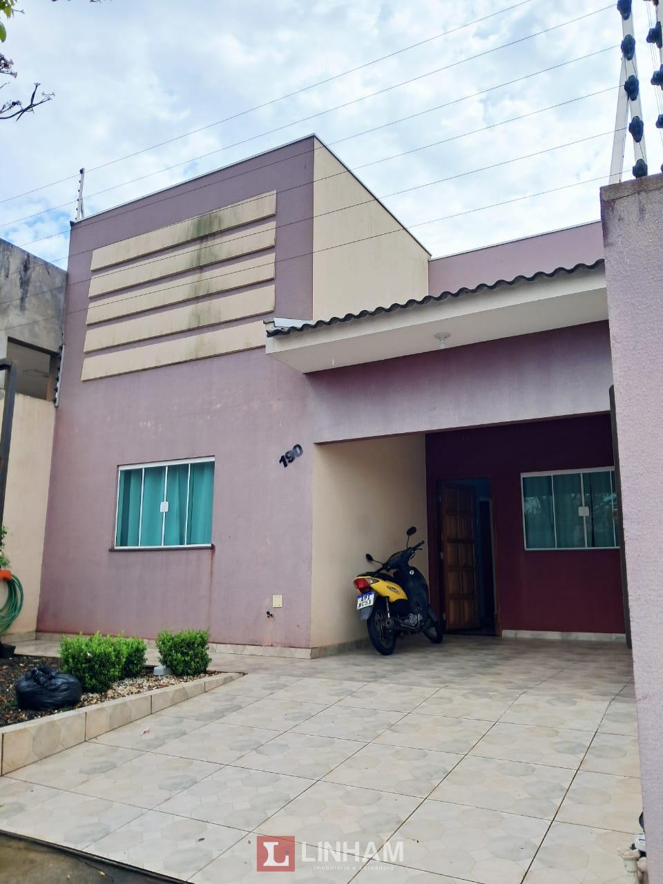 CASA COM 2 QUARTOS GRANDE, 7,5 METROS DE FRENTE E ?REA COBERTA...